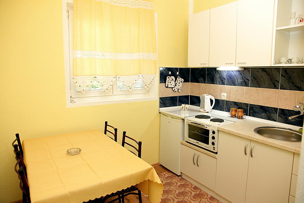 Apartmani Jovanovic Petrovac Δωμάτιο φωτογραφία