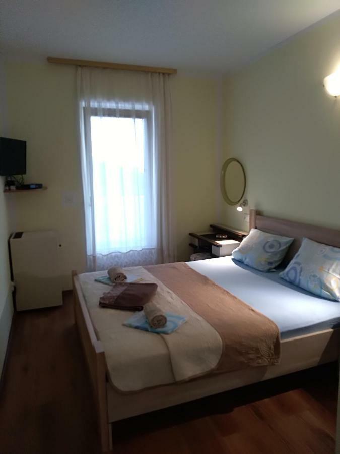 Apartmani Jovanovic Petrovac Εξωτερικό φωτογραφία