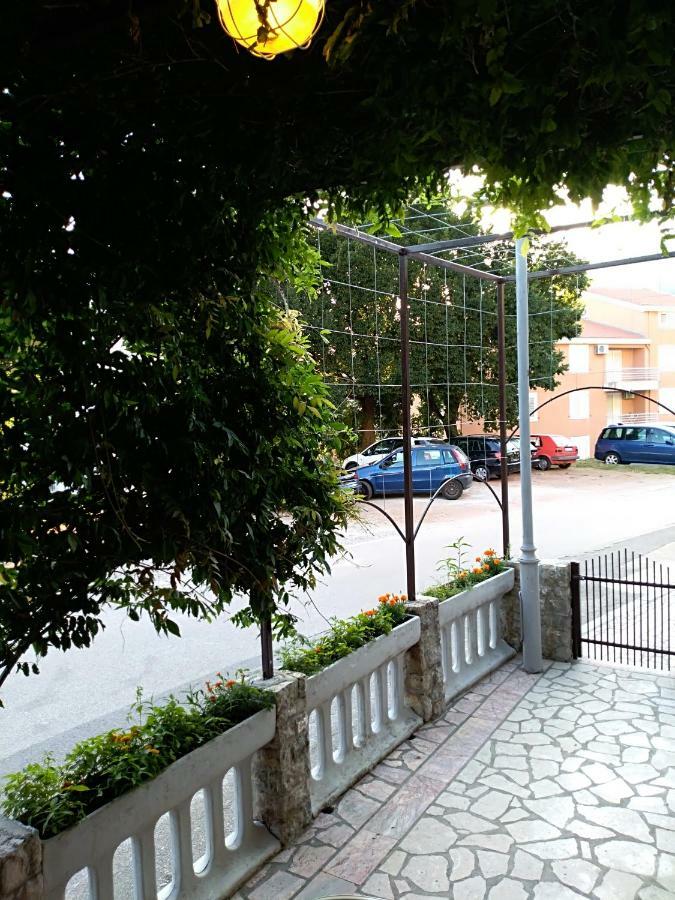 Apartmani Jovanovic Petrovac Εξωτερικό φωτογραφία