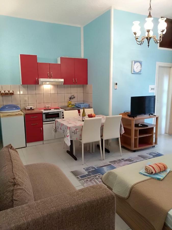 Apartmani Jovanovic Petrovac Εξωτερικό φωτογραφία