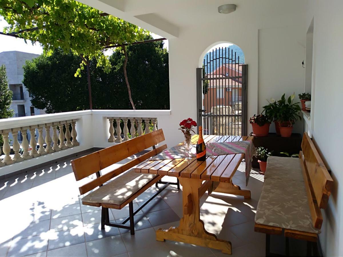 Apartmani Jovanovic Petrovac Εξωτερικό φωτογραφία